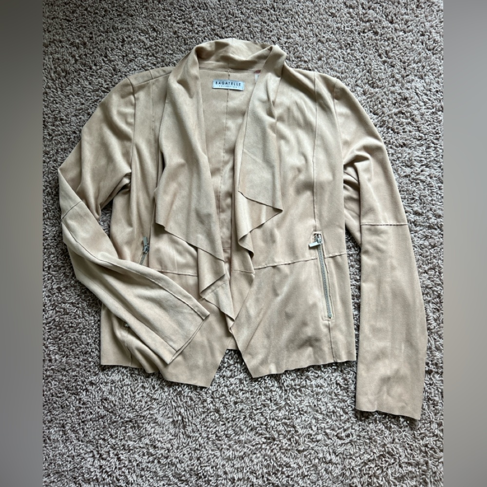 Bagatelle Tan Lightweight Blazer w/Zippers Size Small